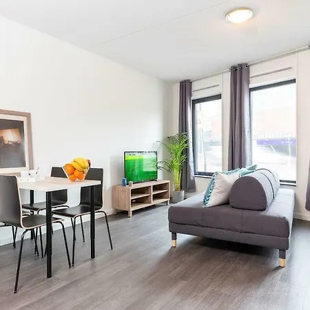 Retreat To Quite Newly Build Apt Center Delft